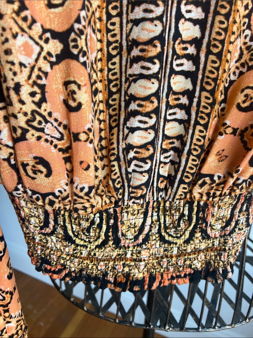 Free People Orange and Gold Paisley V-Neck Long Sleeve Crop Top - Picture 6 of 13